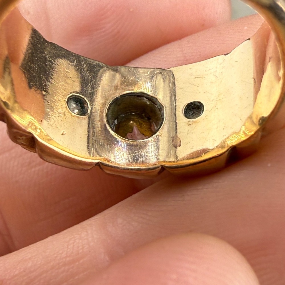 Vintage Uncas Gold Filled Ring 3 Rhinestone Trilogy Band Size 8.25 - Picture 13 of 16